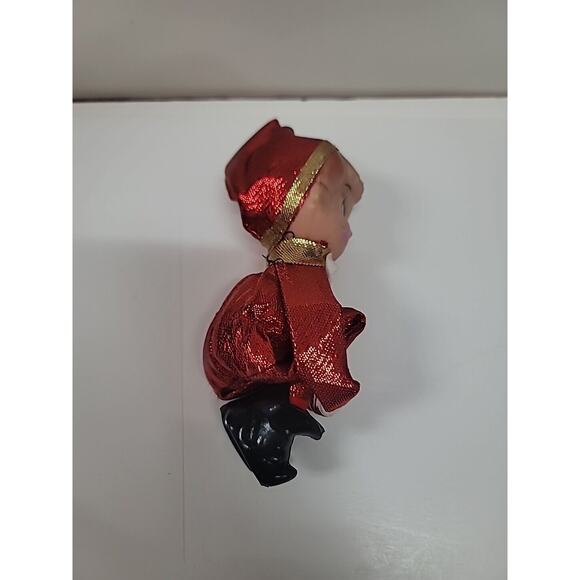 Vintage SMILING Kneehugger Red Gold Metallic Christmas Sitting Elf Ornament - Picture 4 of 5